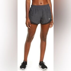 Nike Women's Dri-FIT Dry Heather Tempo Running Shorts, Size XS